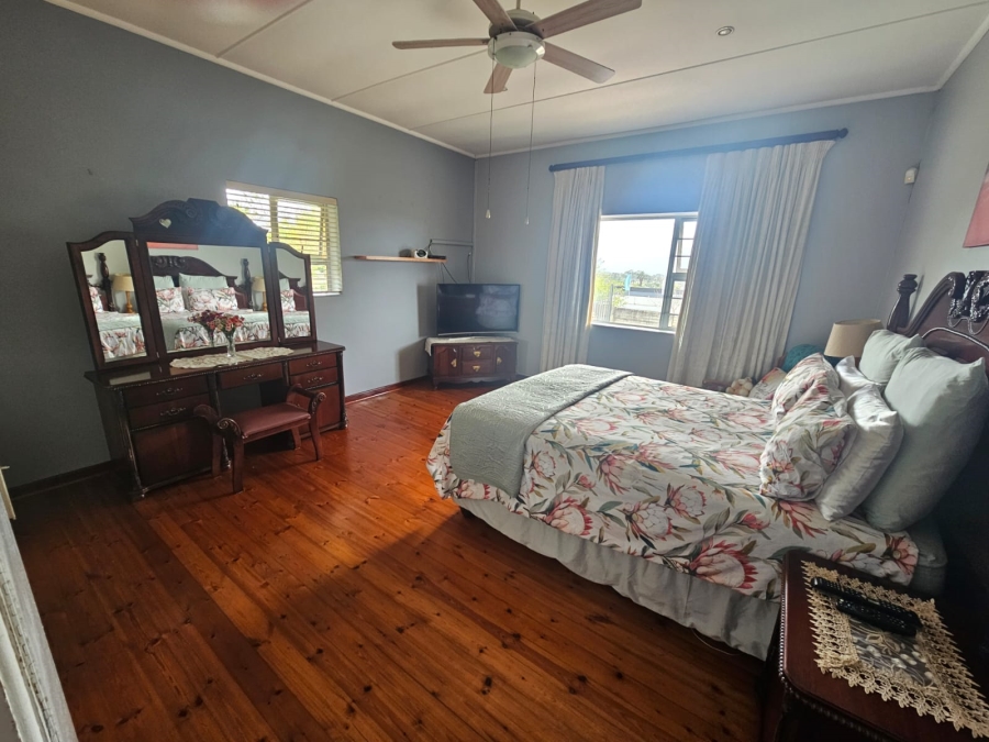 4 Bedroom Property for Sale in Berea Eastern Cape